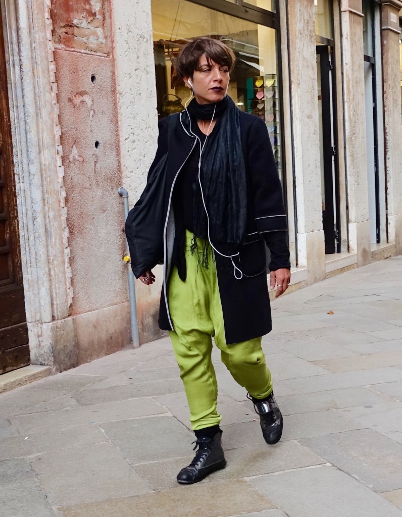 Black lipstick in Milan