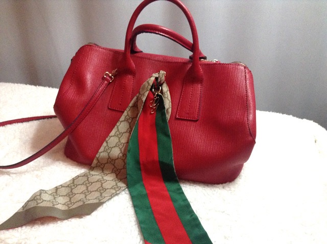 gucci purse scarf