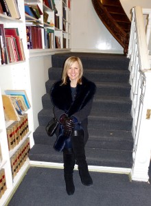 #ootd - shopping for antiques