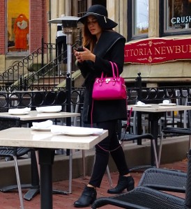 Statement bag in pink
