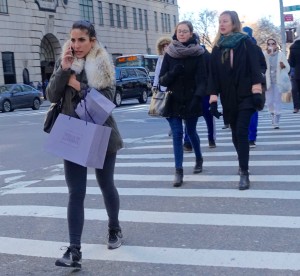 Sneaker street style do's and don'ts