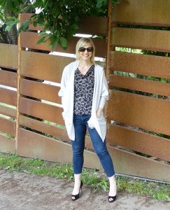 Janea's weekend skinny jeans look