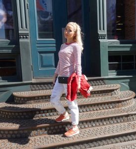 Liliya's casual outfit - New Balance / Chanel